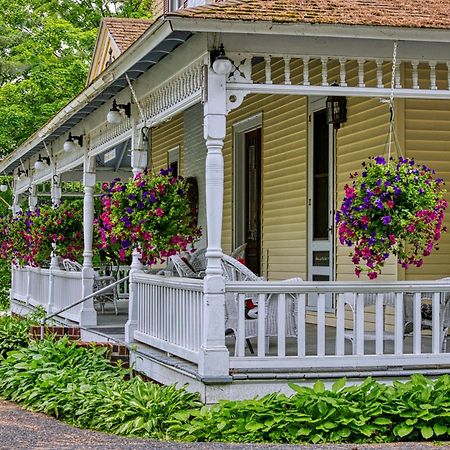 Rockwell Falls Inn And Wine Bar Lake Luzerne Buitenkant foto