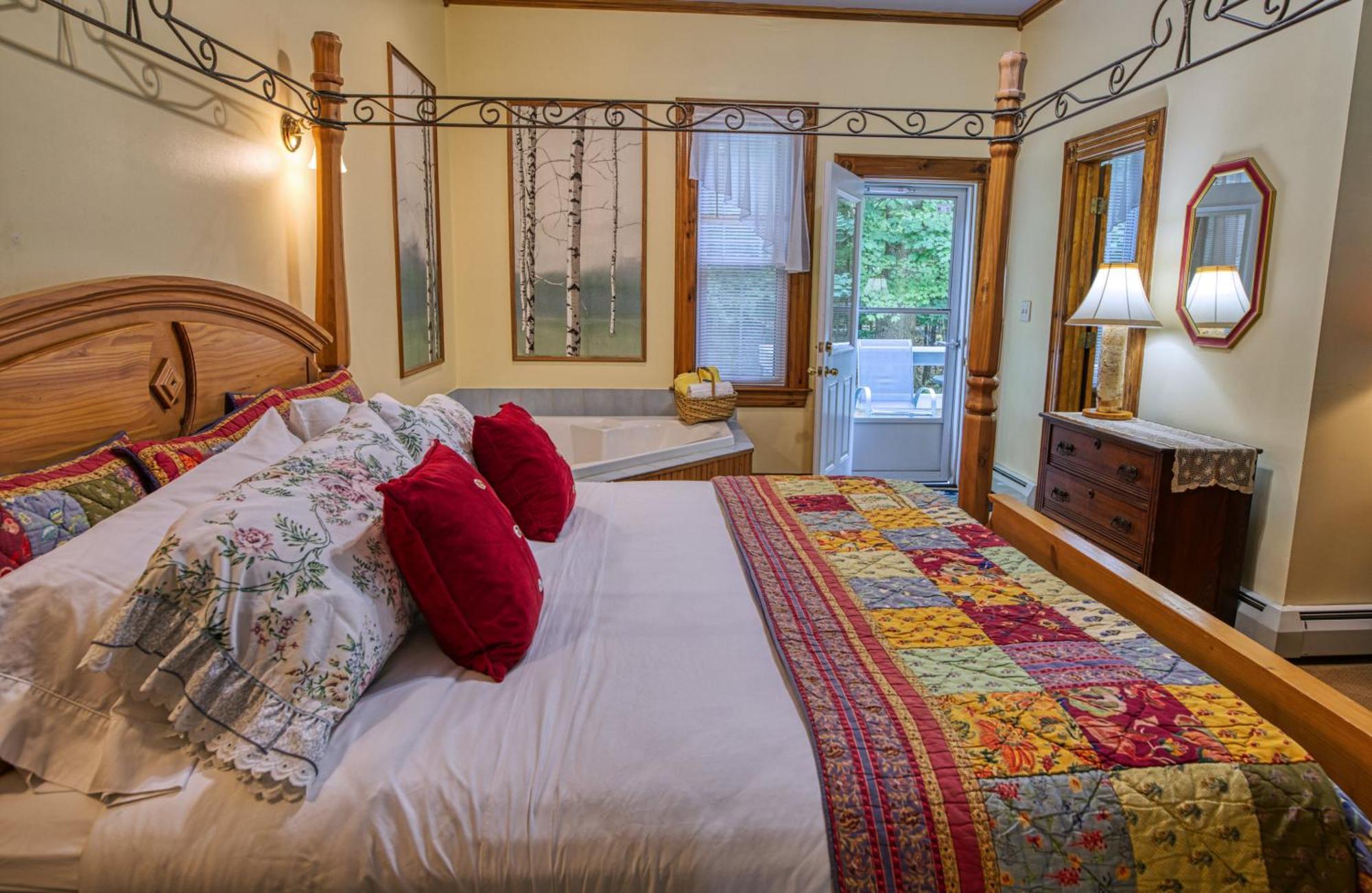 Rockwell Falls Inn And Wine Bar Lake Luzerne Buitenkant foto