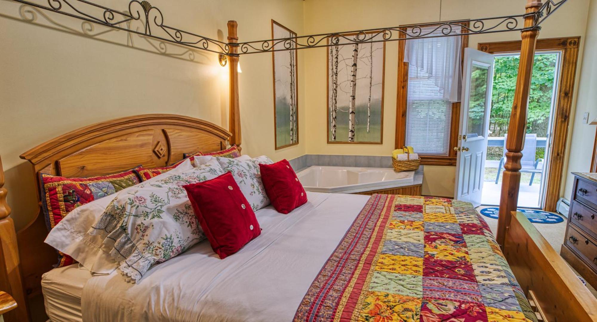 Rockwell Falls Inn And Wine Bar Lake Luzerne Kamer foto