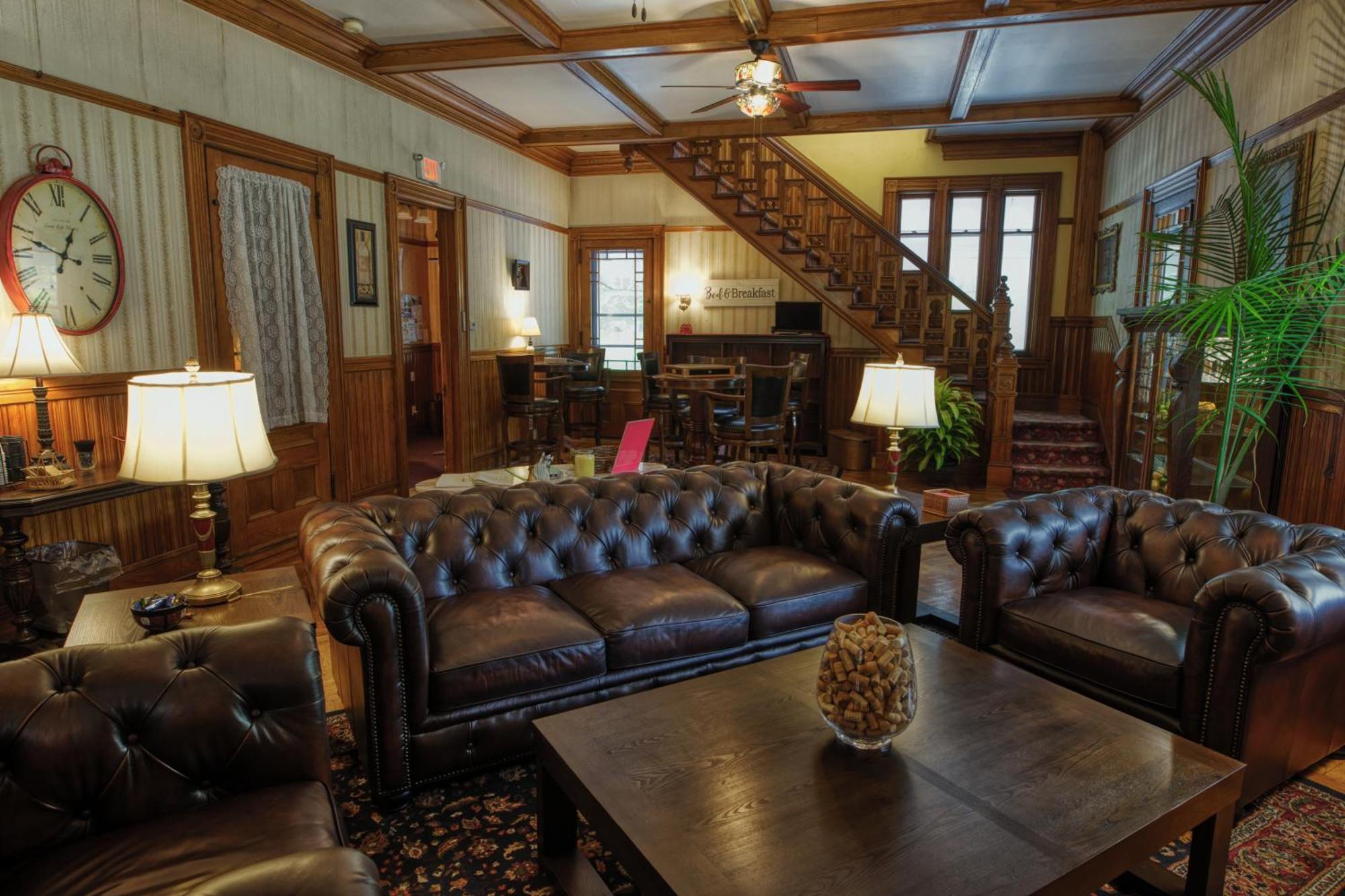 Rockwell Falls Inn And Wine Bar Lake Luzerne Buitenkant foto